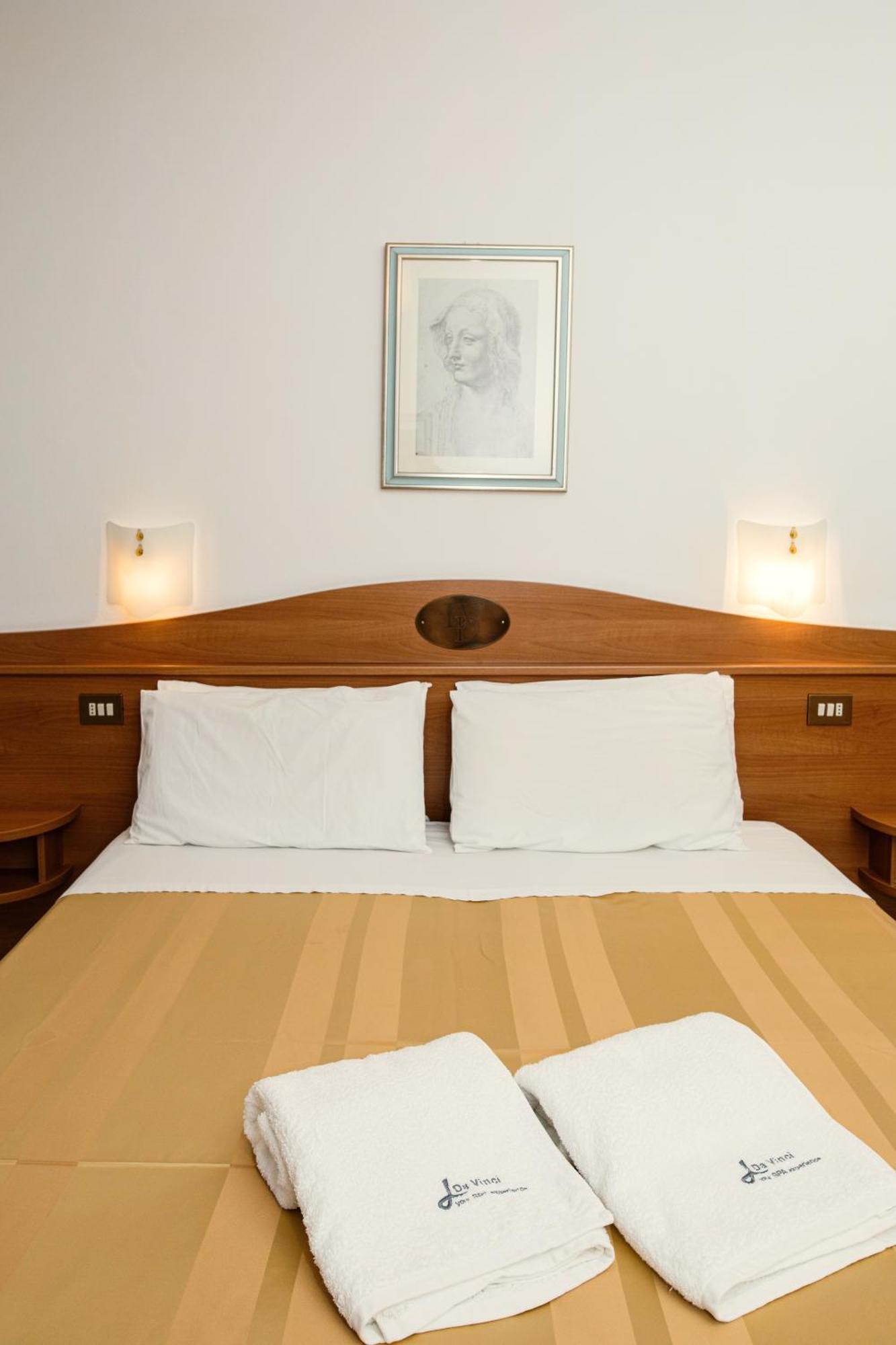 Hotel Leonardo Da Vinci Wellness Spa Bibione Buitenkant foto